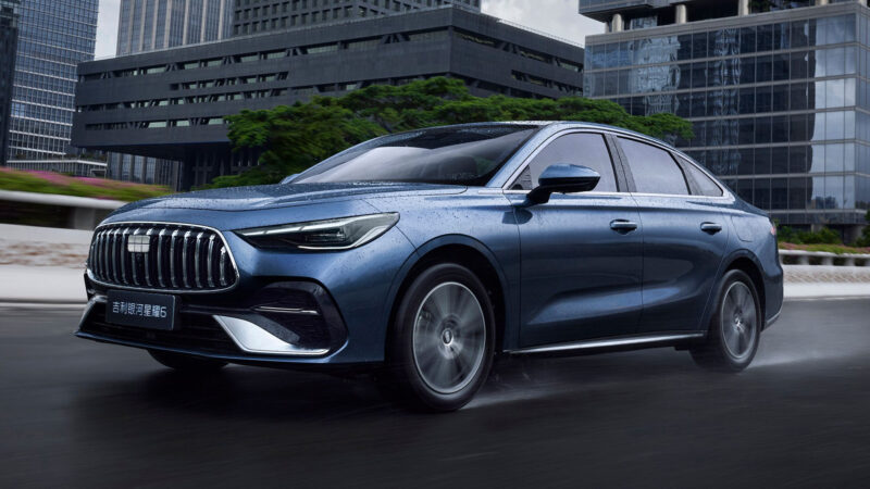 Geely Galaxy Starshine 6 PHEV sedan started presales in China at 12,025 USD as BYD Seal 06 rival